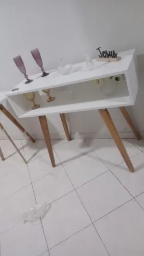 Vendo lindas mesinha de canto e aparador Fabricação própria mdf brilho venha para loja e 