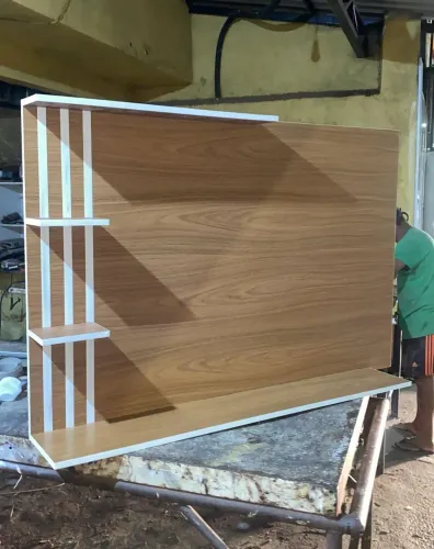 Rack de Parede para TV - Novo!