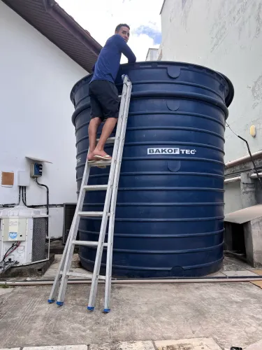 LIMPEZA DE CISTERNAS E CAIXAS DAGUA