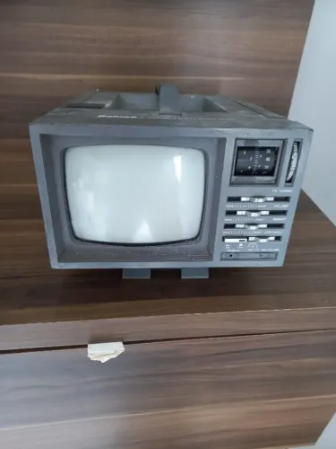 Rádio TV Antigo para Decoração