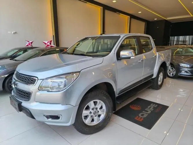 Chevrolet S10 Pick-up LT 2.8 TDI 4X4 CD Diesel AUT 2013