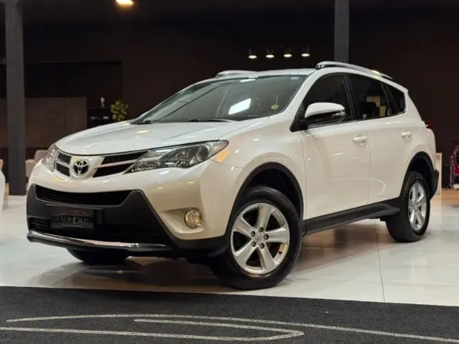 Toyota Rav 4   2014