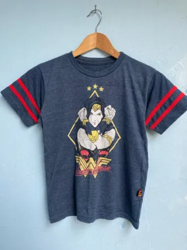 Camiseta Infantil da Mulher Maravilha, Tam 8