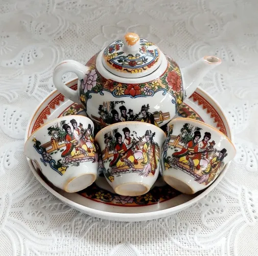 Serviço De Saquê De Porcelana Em Miniatura Marrom Oriental