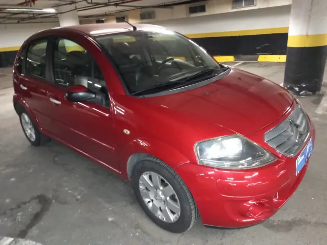 Citroen C3 GLX 1.4/ GLX Sonora 1.4 Flex 8V 5P 2012