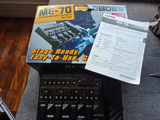 Pedaleira BOSS ME70 em estado de ZERO