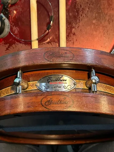 Caixa Guilheu 12x3,5