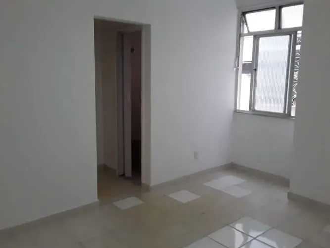 Locação de Apartamentos / Padrão na cidade de Rio de Janeiro