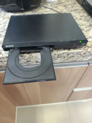 DVD/ CD Sony DVP-SR 370