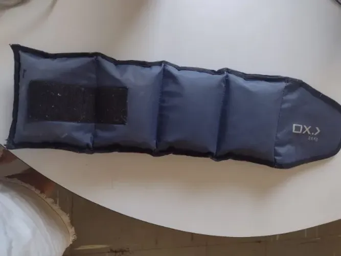 Vende se peso de perna 2 kg cada
