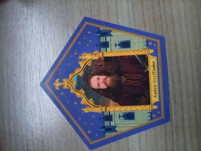 Harry Potter - Figurinha sapo de chocolate do harry potter - Godric Gryffindor