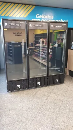 Visa cooler cervejeiro extra frio 3 portas Refrimate - Marcos