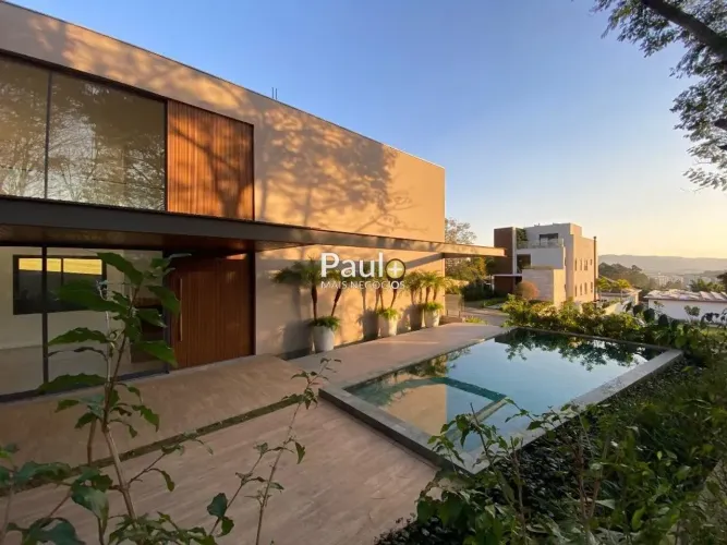 Sobrado à venda em Santana de Parnaíba, Tamboré, com 5 suítes, com 537 m², Tamboré 10