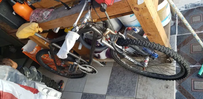 Bicicleta de Mountain Bike