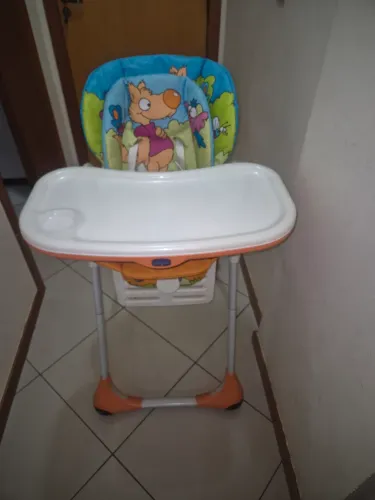 Cadeira Cadeirinha de alimentação Polly 2 em 1 Wood Friends Chicco