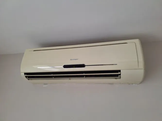 Ar-condicionado Springer 18.000 btus
