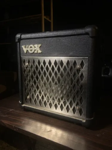 Amplificador Vox DA5
