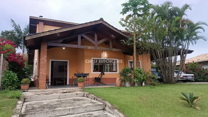 Casa Térrea em Condomínio 359m² - Jardim Passárgada I (Cotia)