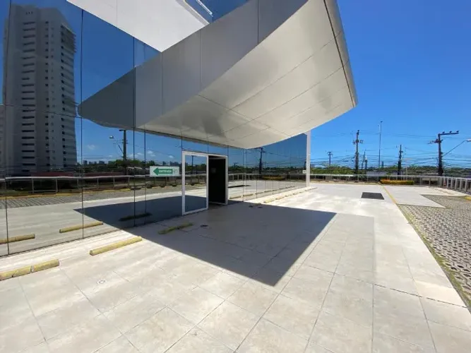 Loja no andar térreo  - ed Central  Park Bussiness - 59 vagas - Cocó - Fortaleza - Ceará