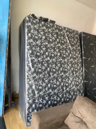 Cama de casal e solteiro novas box 