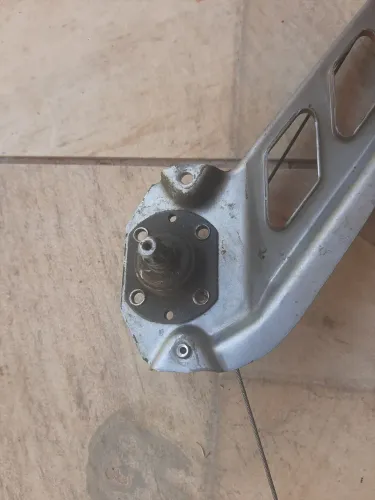 Maquina de Vidro TE Corsa 4 portas