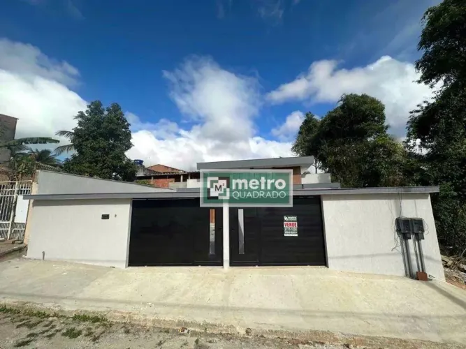 Casa com 3quartos à venda, 90 m² por R$ 450.000 - Casa Grande - Rio das Ostras/RJ