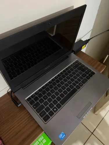 Notebook - positivo