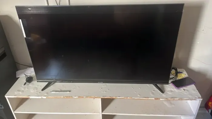 TV aiwa 43" Com Android.