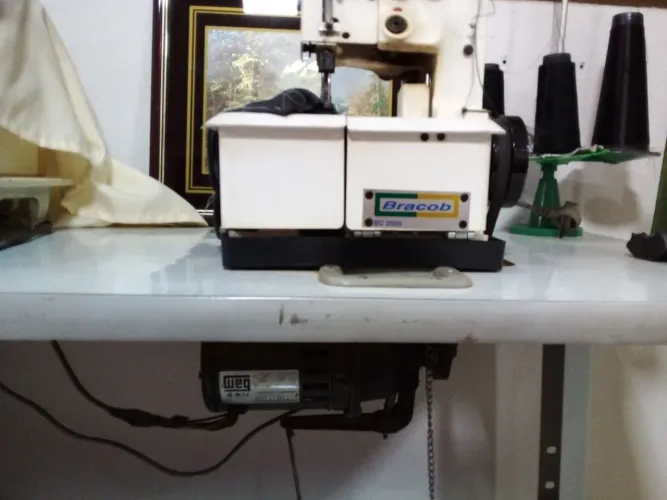 Venda máquina  galoneira 