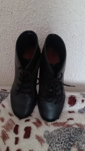 Bota infantil número 32