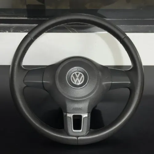 Volante Original Volkswagen Jetta Comfortline 2011 MK6 com Airbag - Em Excelente Estado!