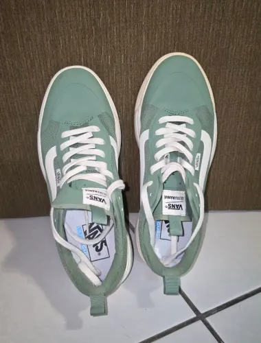 VENDE-SE TÊNIS VANS MASCULINO