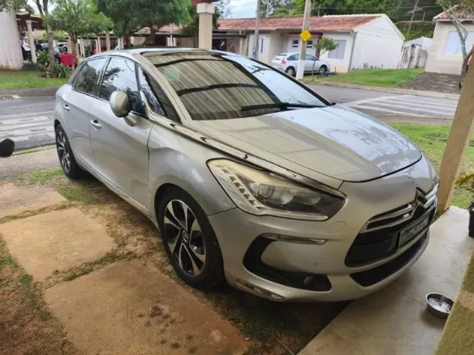 Citroen DS5 1.6 Turbo 16V 5P Aut. 2014