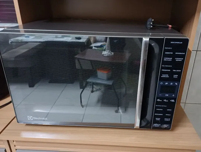 Micro-ondas Electrolux 36L