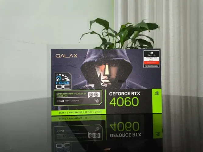 RTX 4060 - 8Gb - GALAX - Em estado de nova - Usada pouquissimas vezes - Na Caixa
