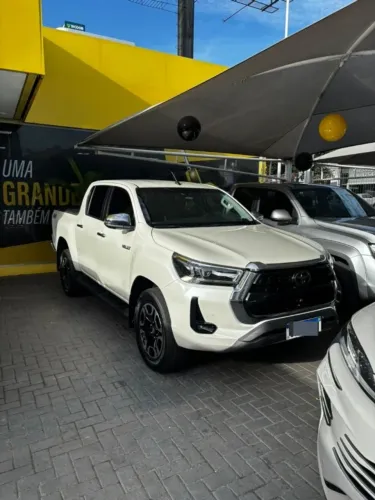 Toyota Hilux CD SRX 4X4 2.8 TDI 16V Diesel Aut. 2022