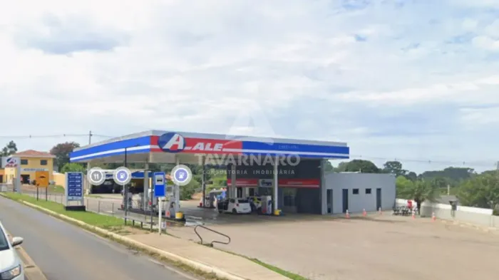 Loja no Guaragi anexa ao Posto