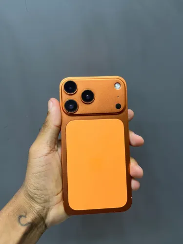 Xr transformado no 17 Pró-128GB 