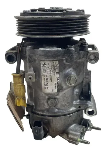 Compressor Peugeot 2008 1.6 2018 (cód- *0)