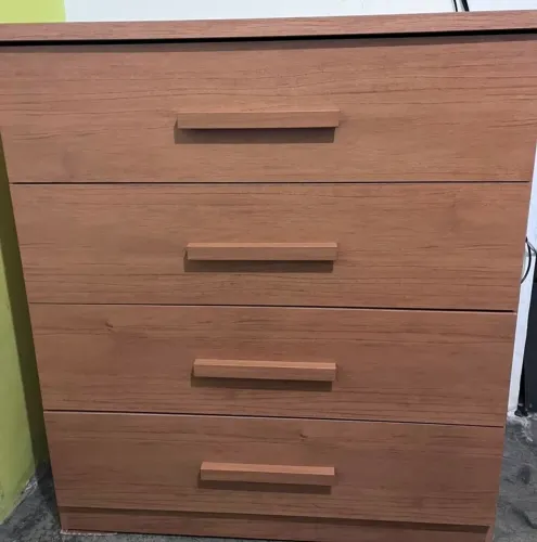 Cômoda 4 Gavetas- Nova
