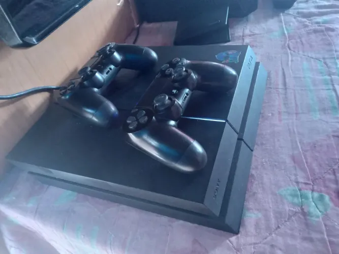 Dou ps4 xbox one e uma tv num xbox séries s