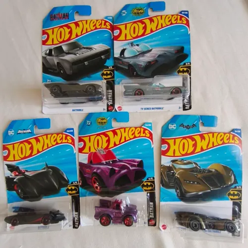 Kit Hot Wheels Batman 