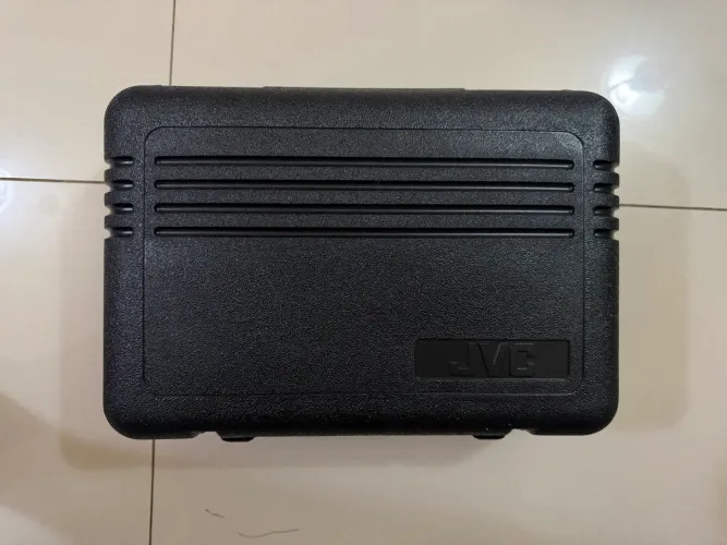 Câmera filmadora JVC Compact VHS Videomovie GR-AX2