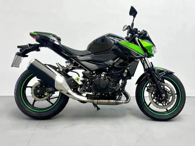 KAWASAKI Z400 ABS