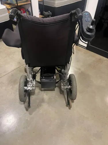 Cadeira Rodas Motorizada Ortobras E4