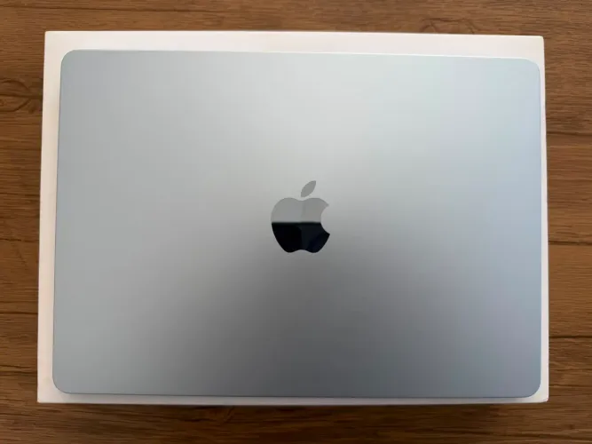 Laptop Apple Macbook Air 13,6 Com Chip M4 2025