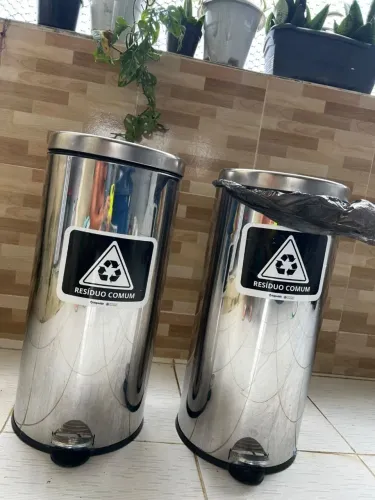 Lixeiro brinox