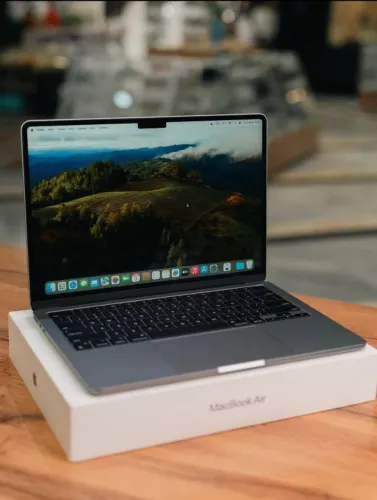 MacBook Air M5 13 Polegadas 512GB SSD 16GB RAM Tecnologia Apple de Última Geração