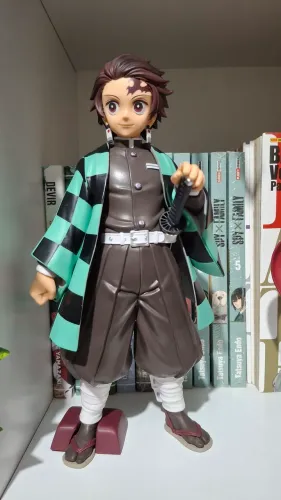 Action figure Tanjiro kamado Grandista original Demon Slayer com caixa