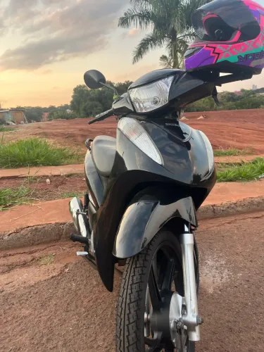 ?Honda Biz 125 ES - Conservada e Pronta pra Rodar!